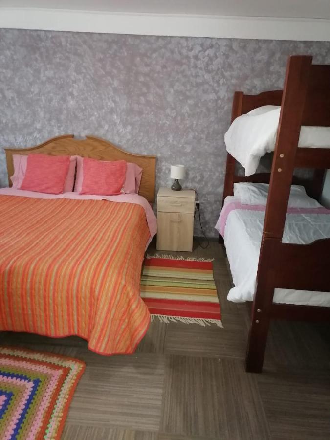 Hostal Los Almendros De Canela * Canela Baja